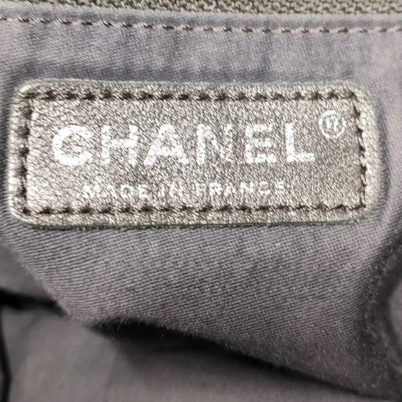 Chanel Crystal CC Black patent leather bon bon tote bag - Picture 3 of 5